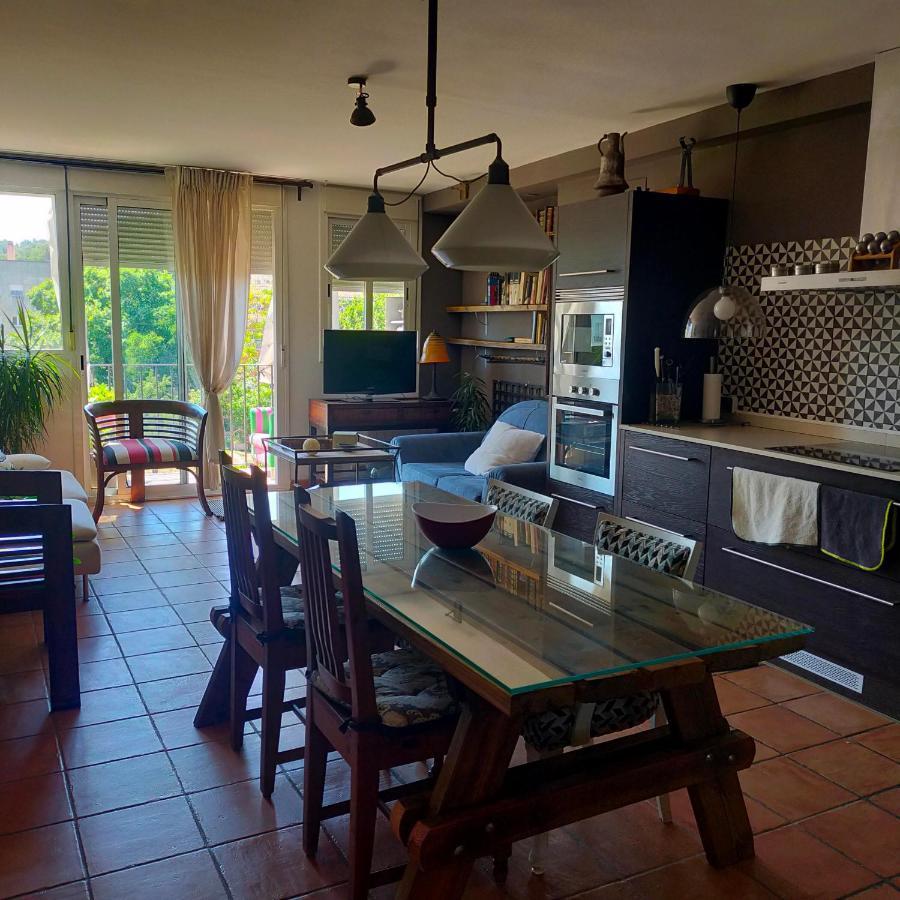 Apartament Una Parada A L'Anoia En Apartamento Compartido Capellades Zewnętrze zdjęcie